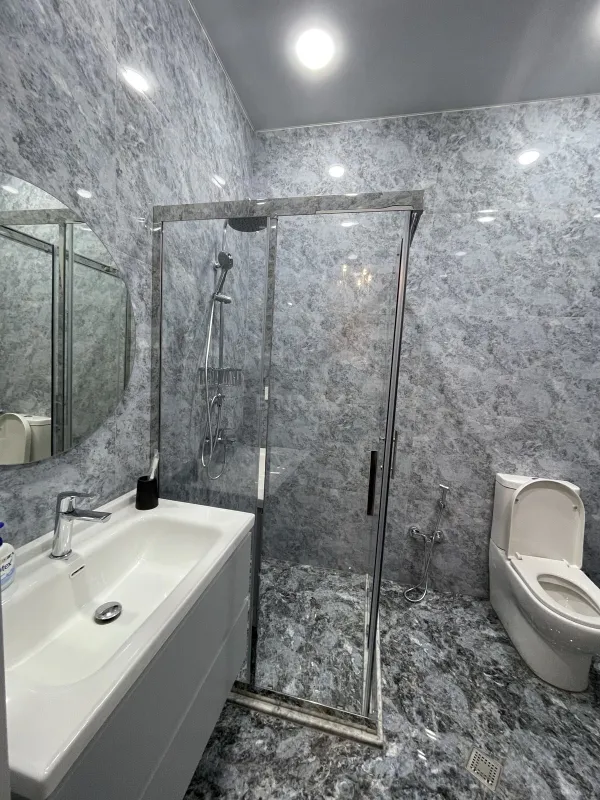 Kirayə verilir 5 otaqlı həyət evi 100 m²