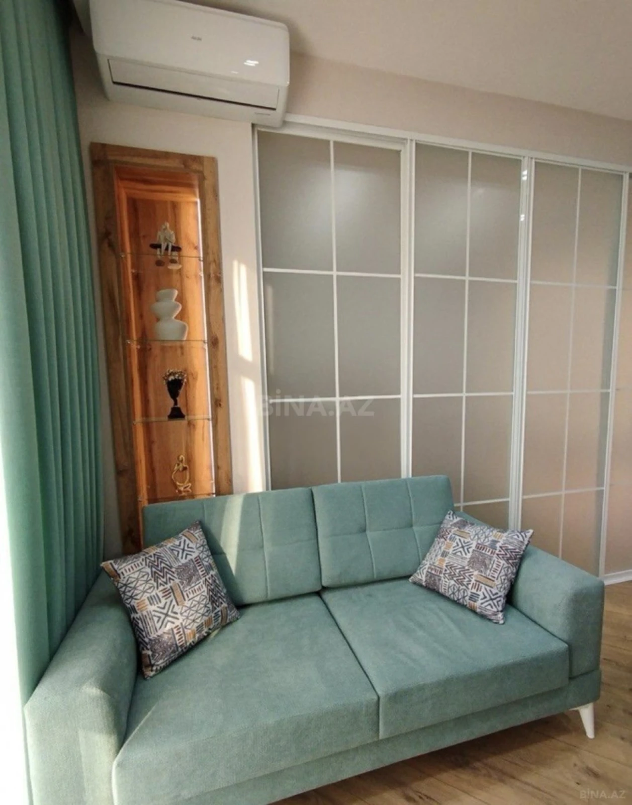 Kirayə verilir 2 otaqlı mənzil 45 m²