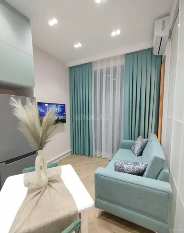 Kirayə verilir 2 otaqlı mənzil 45 m²