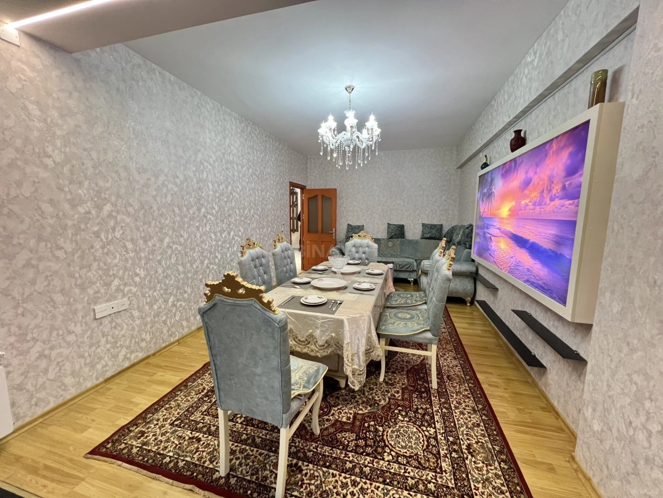 Satılır 3 otaqlı mənzil 110 m²
