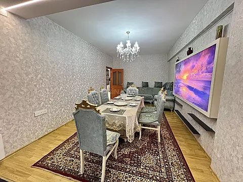 Satılır 3 otaqlı mənzil 110 m²