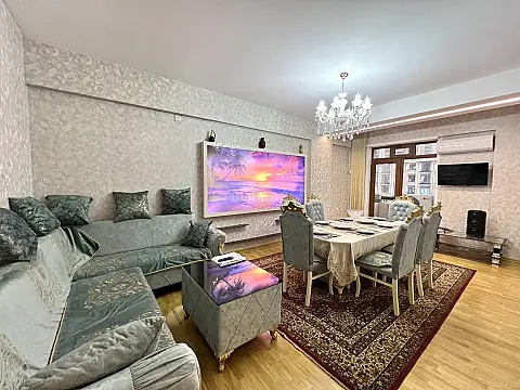 Satılır 3 otaqlı mənzil 110 m²