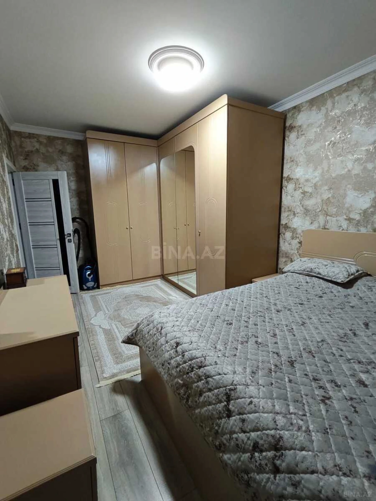 Satılır 3 otaqlı mənzil 75 m²