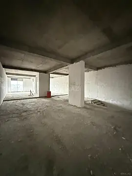 Satılır obyekt 400 m²