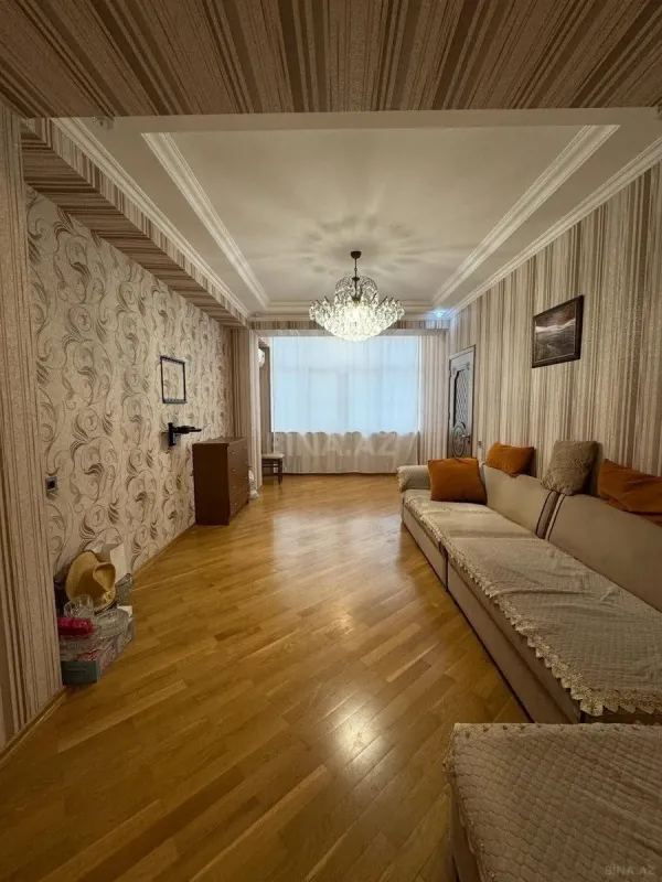 Satılır 3 otaqlı mənzil 86 m²
