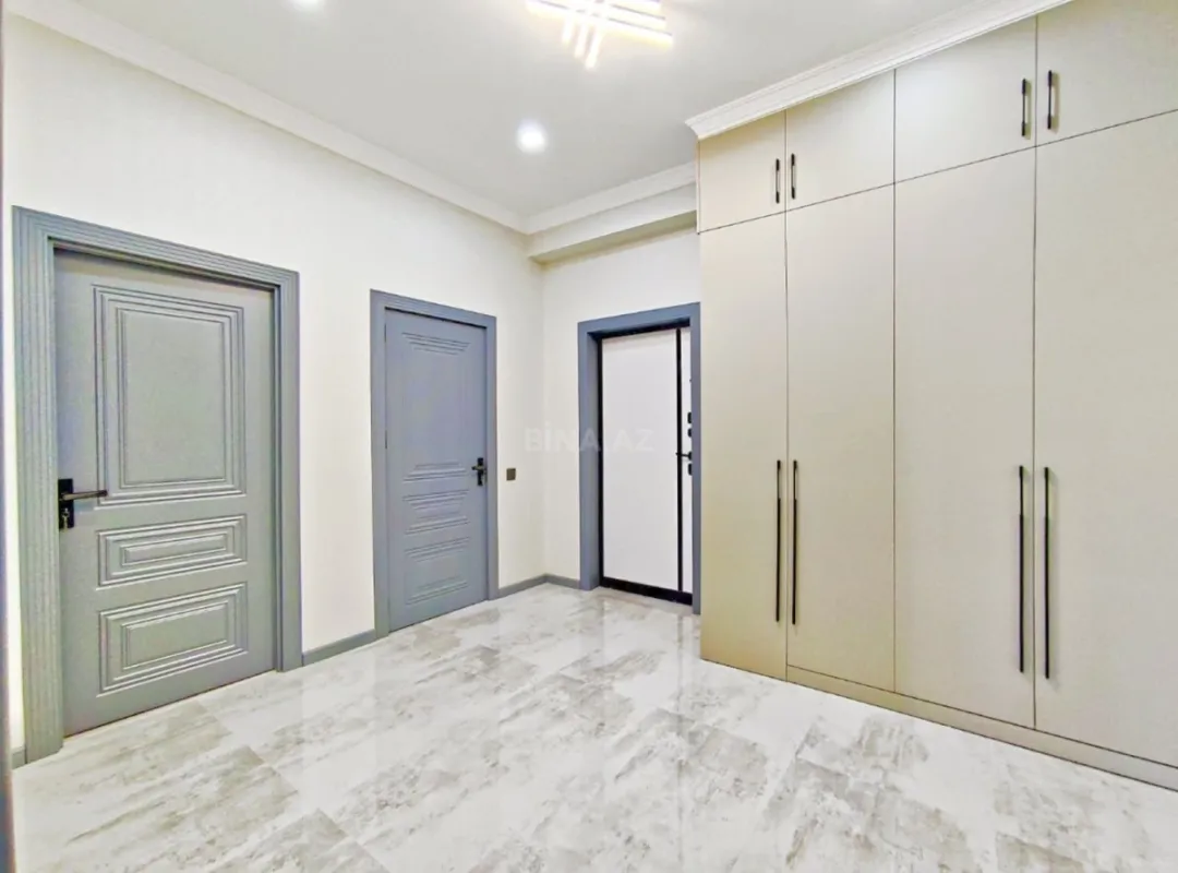 Satılır 2 otaqlı mənzil 84.7 m²