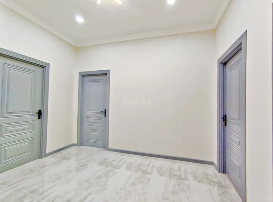 Satılır 2 otaqlı mənzil 84.7 m²