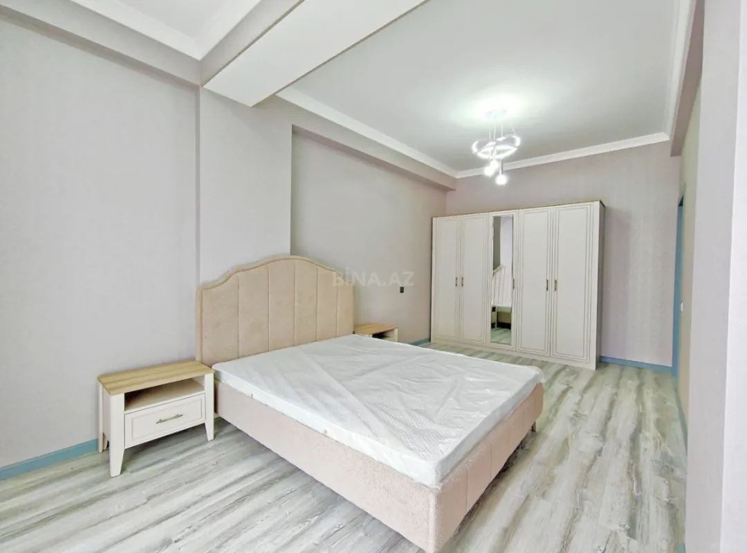 Satılır 2 otaqlı mənzil 84.7 m²