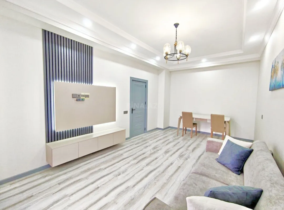 Satılır 2 otaqlı mənzil 84.7 m²