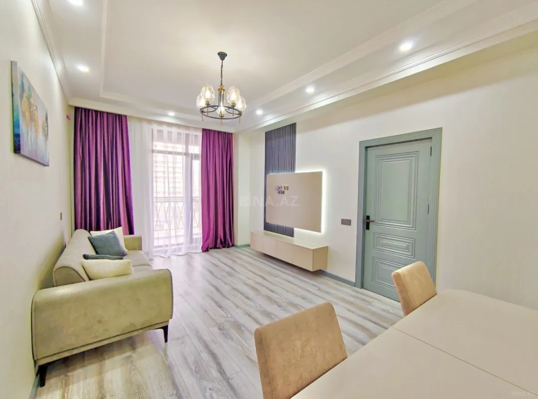 Satılır 2 otaqlı mənzil 84.7 m²