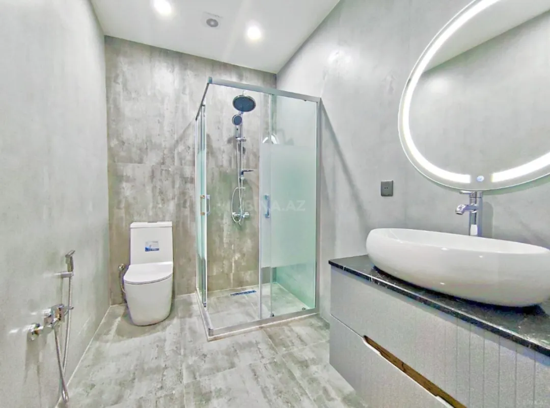 Satılır 2 otaqlı mənzil 84.7 m²