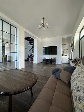 Kirayə verilir 5 otaqlı həyət evi 400 m²