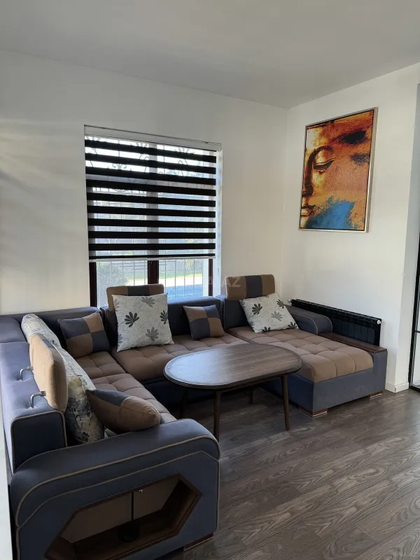 Kirayə verilir 5 otaqlı həyət evi 400 m²