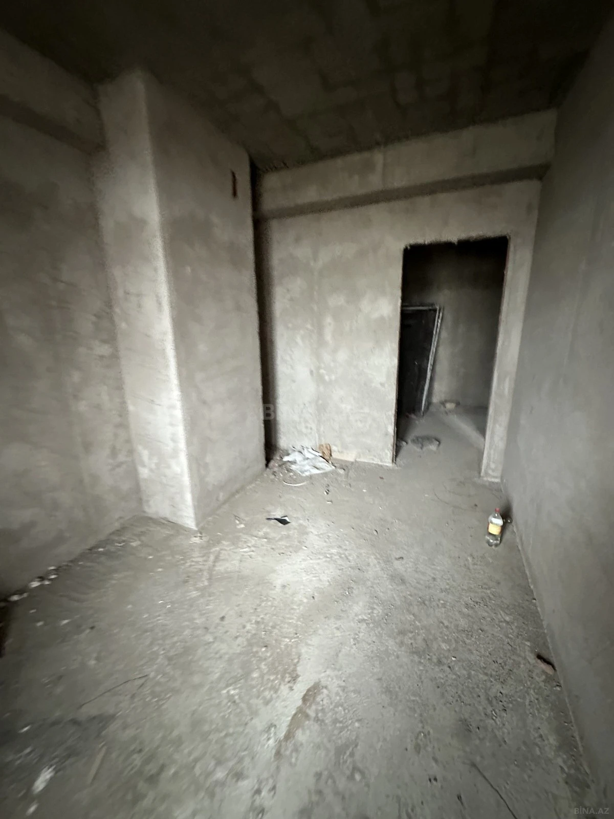 Satılır 2 otaqlı mənzil 99 m²