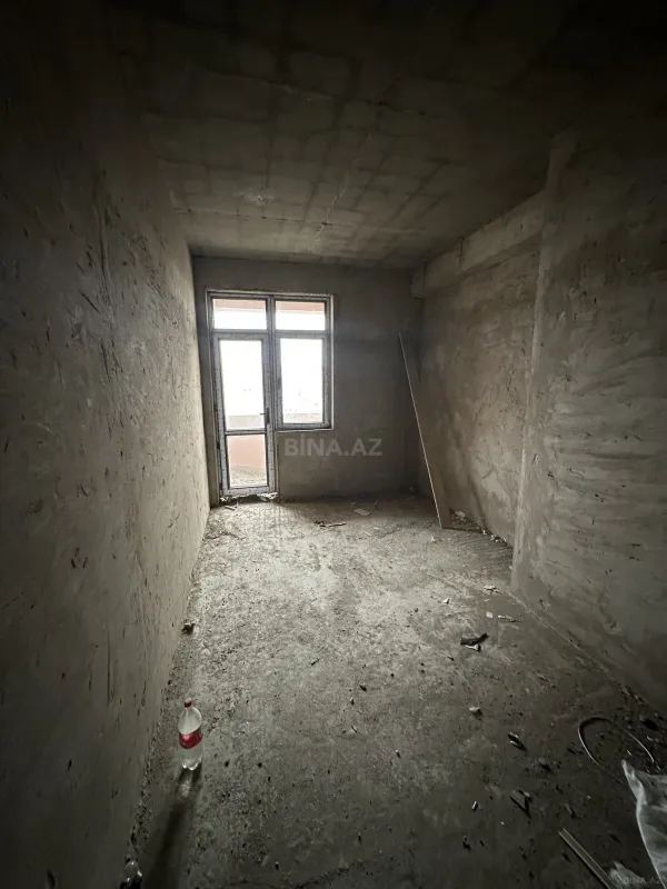 Satılır 2 otaqlı mənzil 99 m²