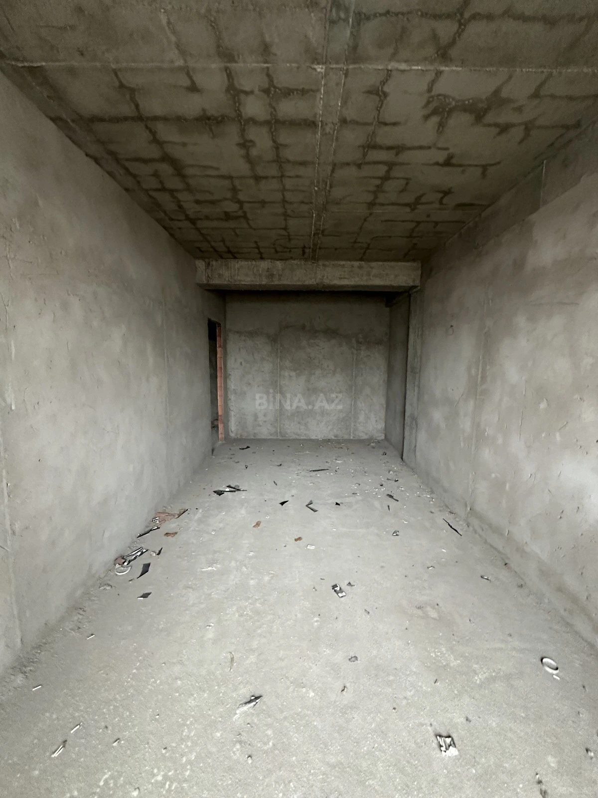 Satılır 2 otaqlı mənzil 99 m²