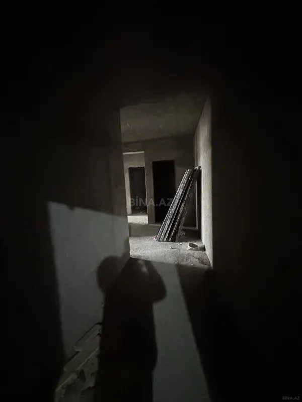 Satılır 2 otaqlı mənzil 99 m²