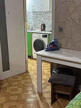 Kirayə verilir 1 otaqlı mənzil 24 m² — Bakı, İnşaatçılar 1 otaq 24.00 m²