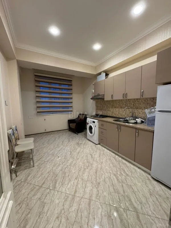 Satılır 2 otaqlı mənzil 66 m²