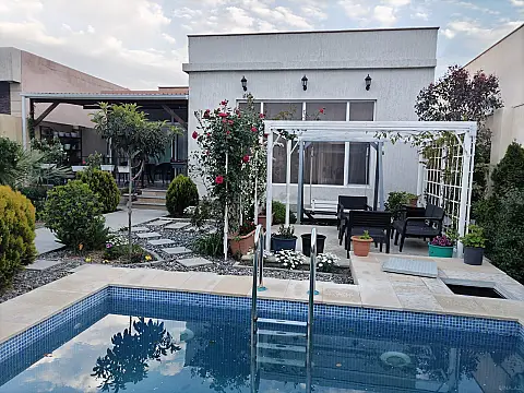 Satılır 3 otaqlı həyət evi 120 m²