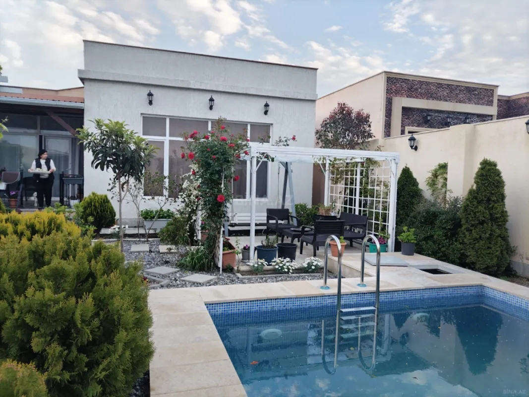 Satılır 3 otaqlı həyət evi 120 m²