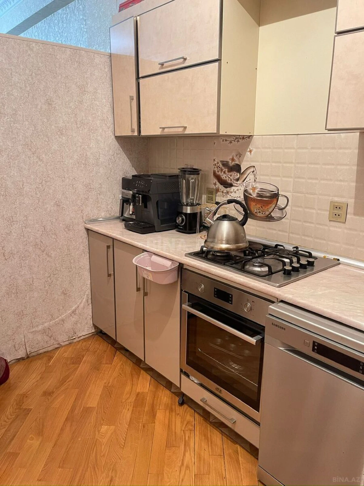 Satılır 2 otaqlı mənzil 67 m²