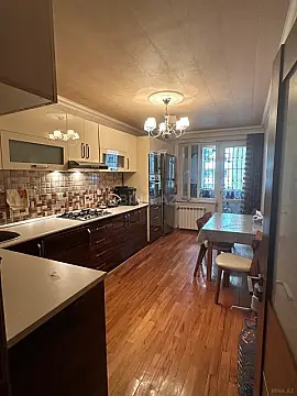 Satılır 3 otaqlı mənzil 101 m²