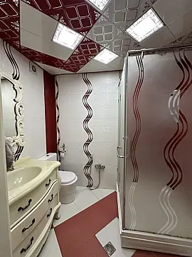 Satılır 3 otaqlı mənzil 155 m²