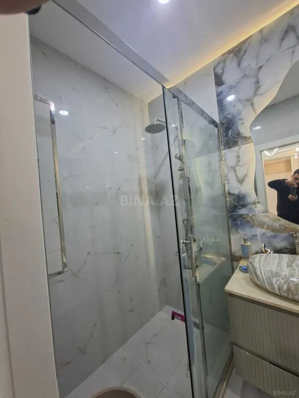 Satılır 3 otaqlı mənzil 92 m²