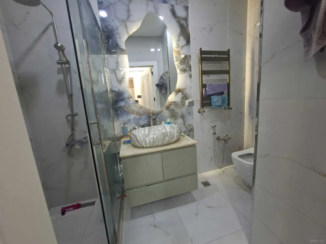 Satılır 3 otaqlı mənzil 92 m²