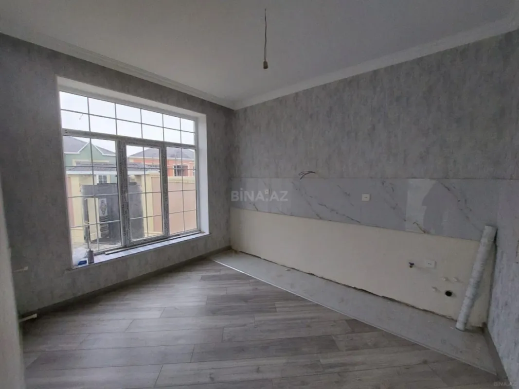 Satılır 4 otaqlı həyət evi 120 m²