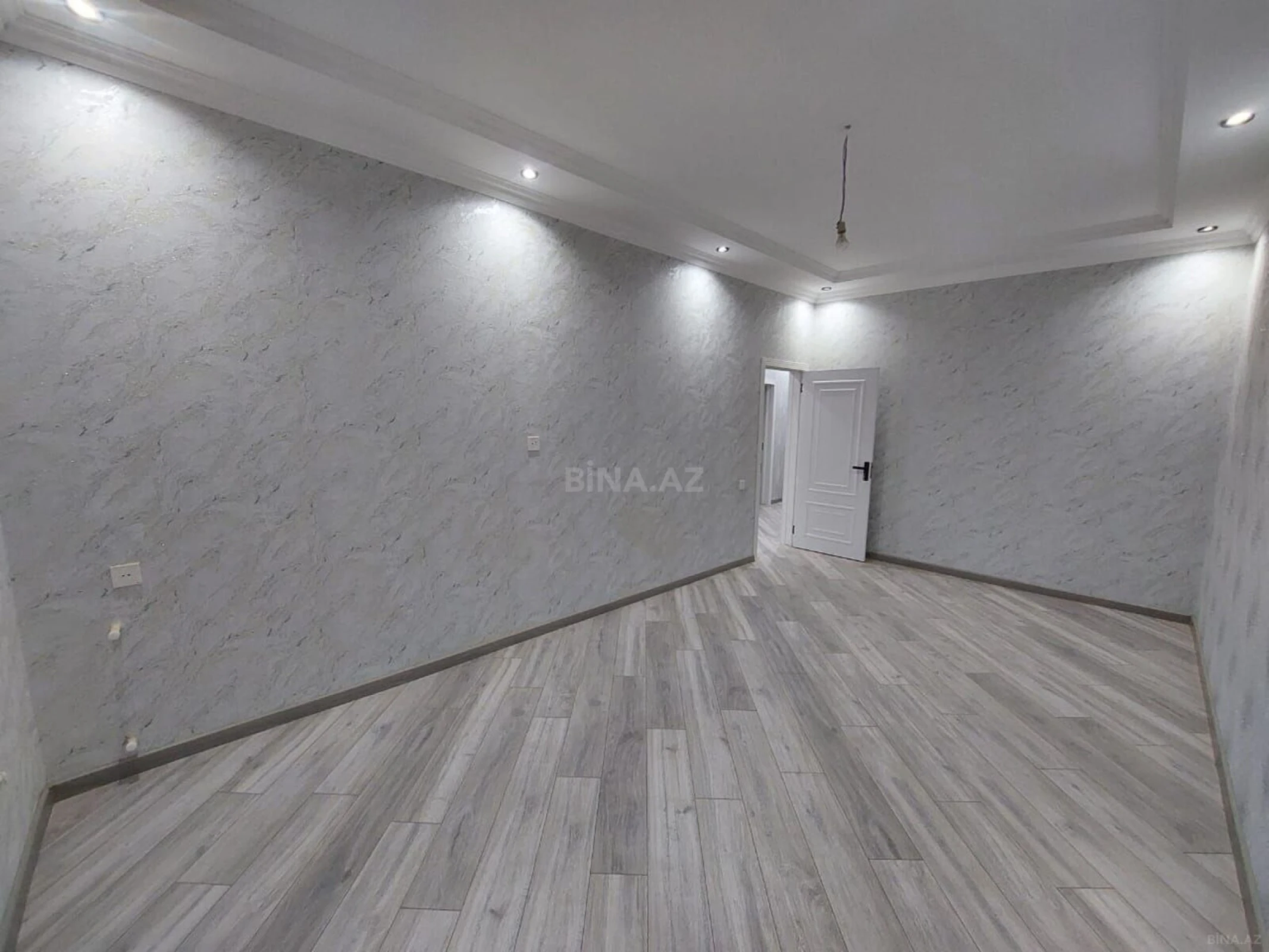 Satılır 4 otaqlı həyət evi 120 m²