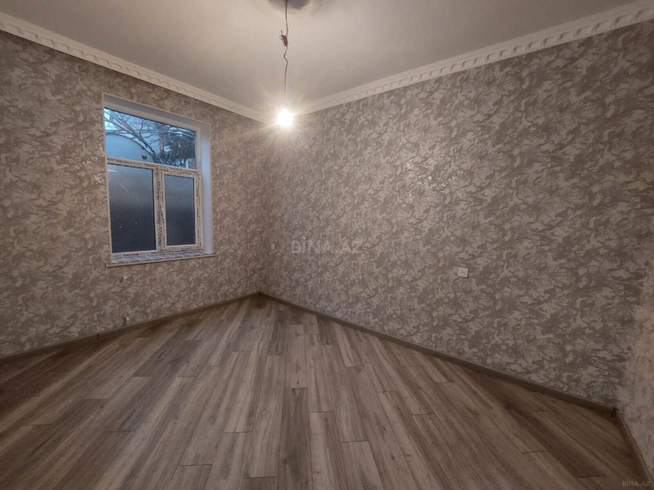 Satılır 3 otaqlı həyət evi 100 m²