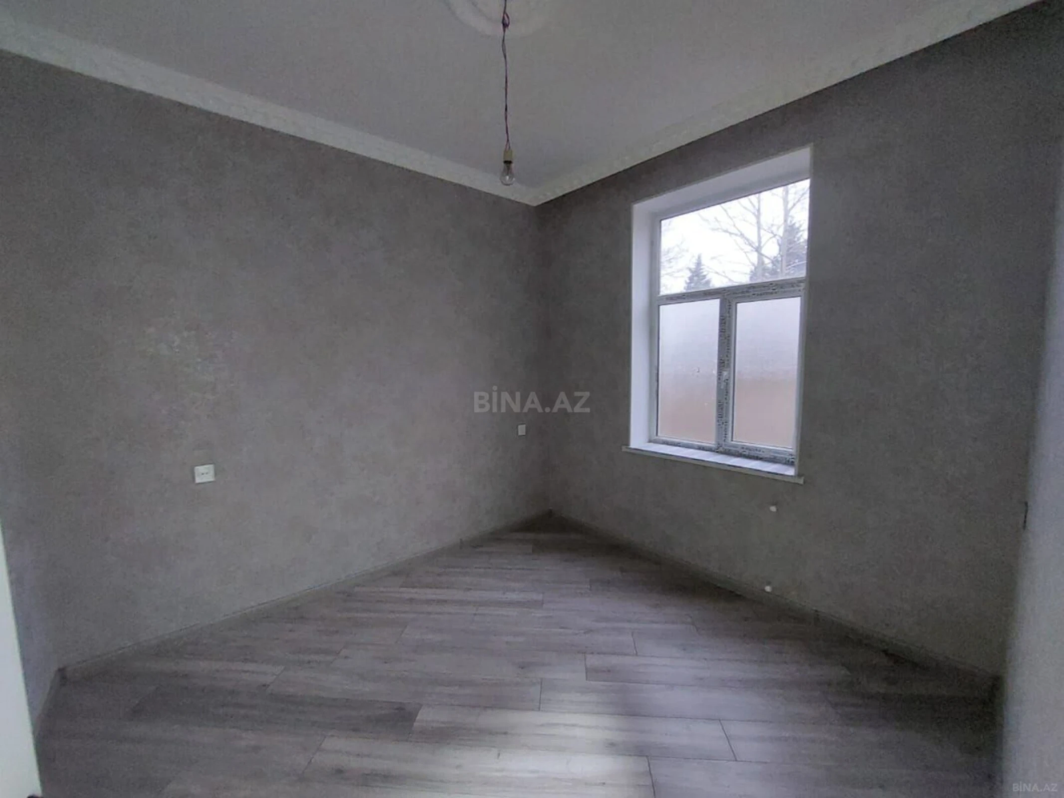 Satılır 3 otaqlı həyət evi 100 m²