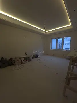 Satılır 3 otaqlı mənzil 131 m²