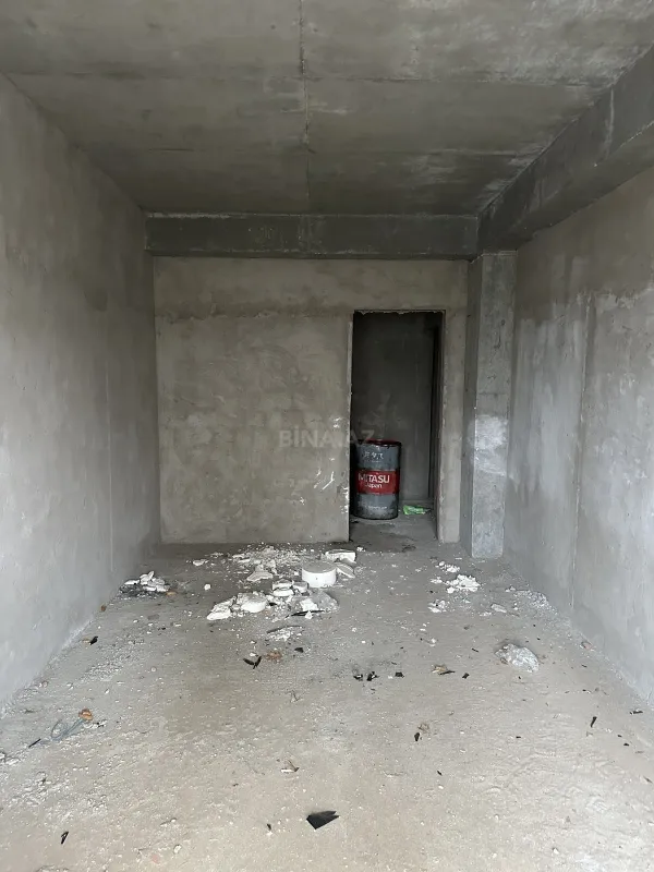 Satılır 3 otaqlı mənzil 119 m²