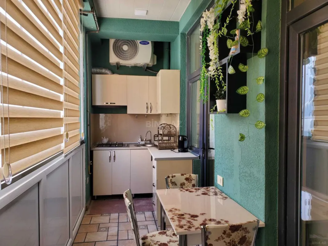 Kirayə verilir 2 otaqlı mənzil 80 m²