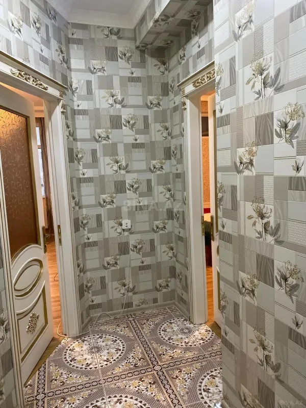 Kirayə verilir 2 otaqlı mənzil 65 m²