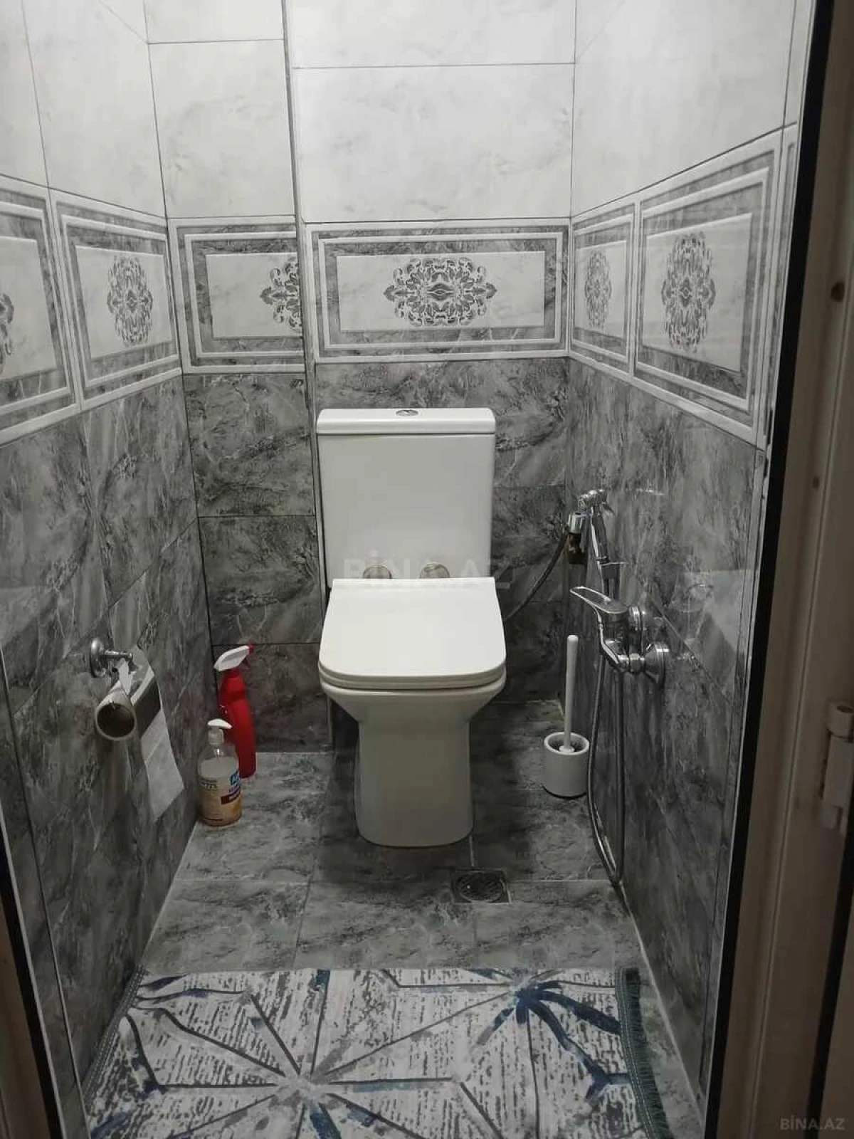 Satılır 4 otaqlı mənzil 115 m²