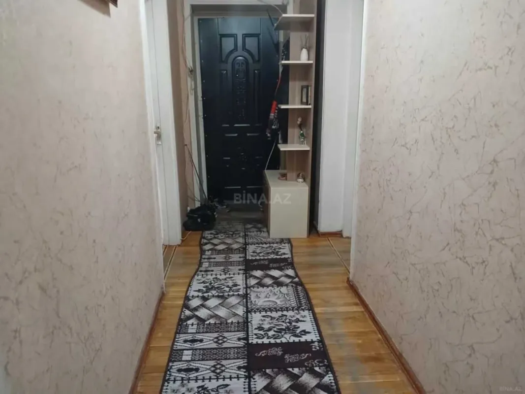Satılır 4 otaqlı mənzil 115 m²