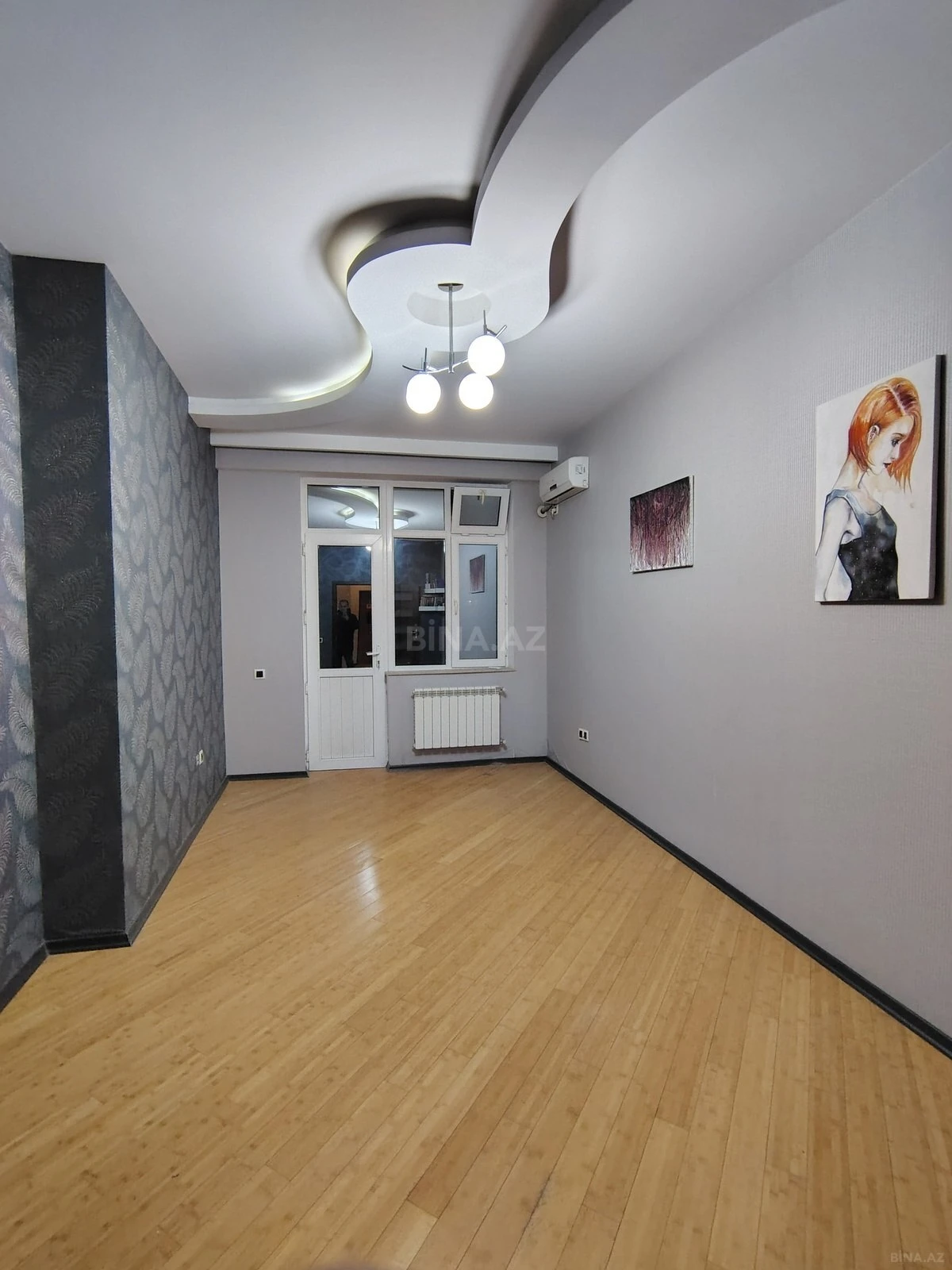 Satılır 3 otaqlı mənzil 97 m²