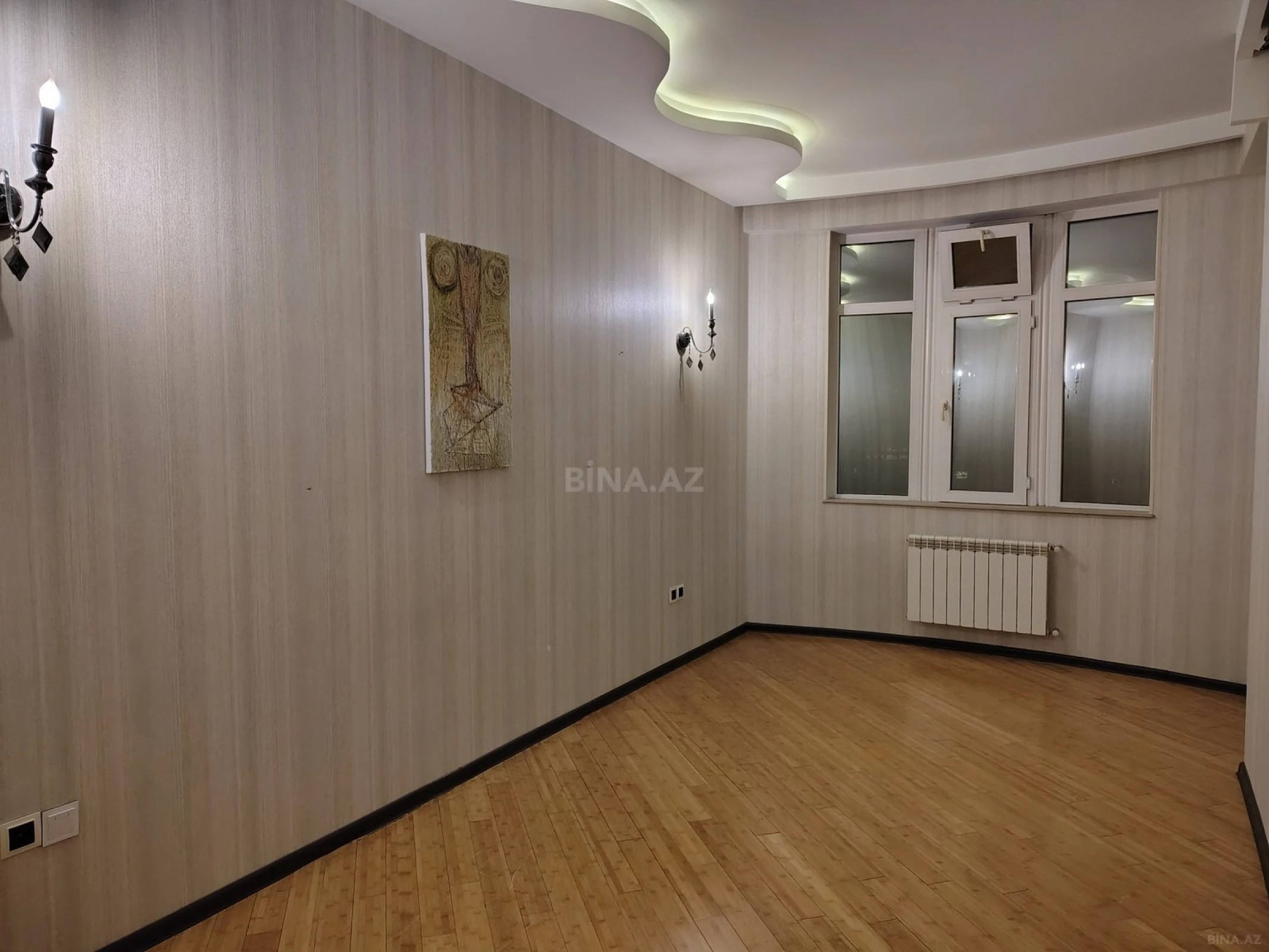 Satılır 3 otaqlı mənzil 97 m²