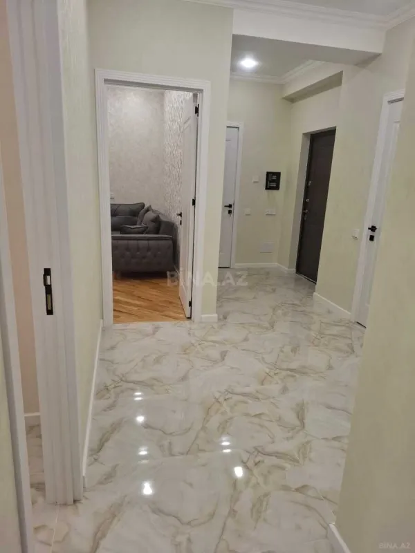 Kirayə verilir 3 otaqlı mənzil 110 m²