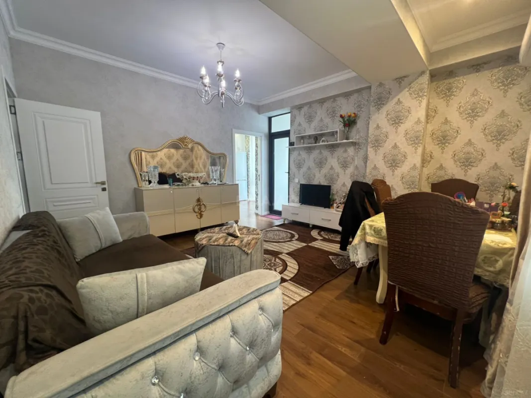 Satılır 3 otaqlı mənzil 72 m²