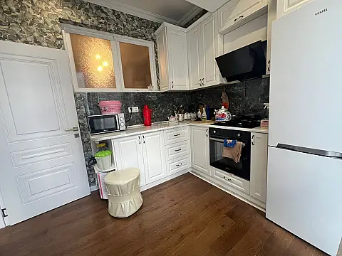 Satılır 3 otaqlı mənzil 72 m²