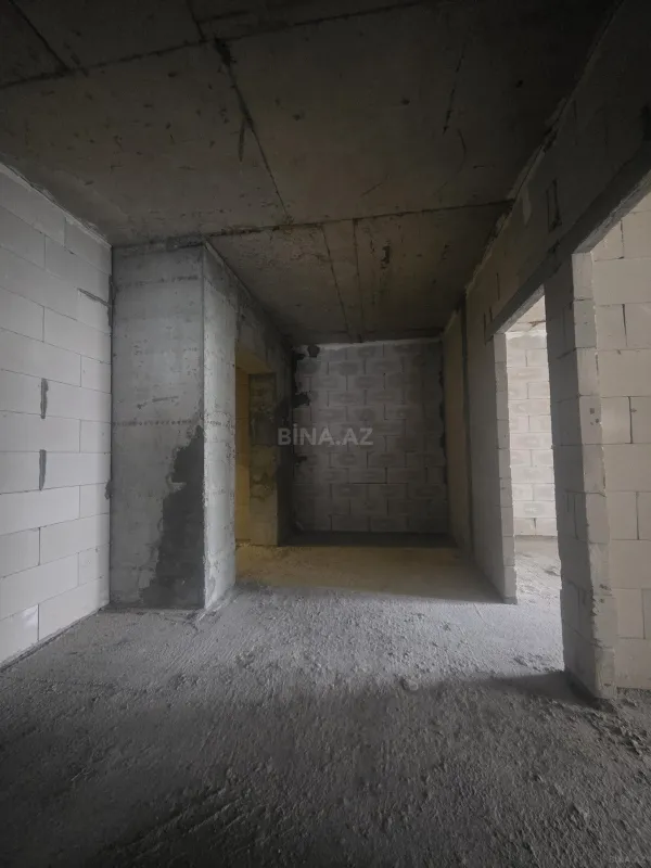 Satılır 3 otaqlı mənzil 148 m²