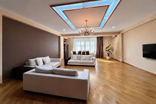 Satılır 4 otaqlı mənzil 205 m² — Bakı, Yeni Yasamal 4 otaq 205.00 m²