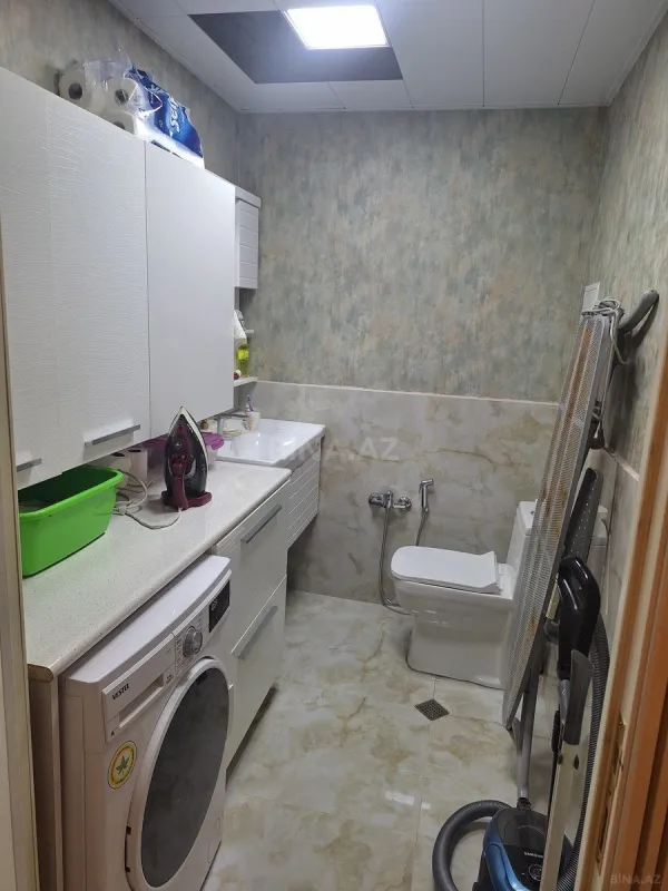 Satılır 3 otaqlı mənzil 125 m²