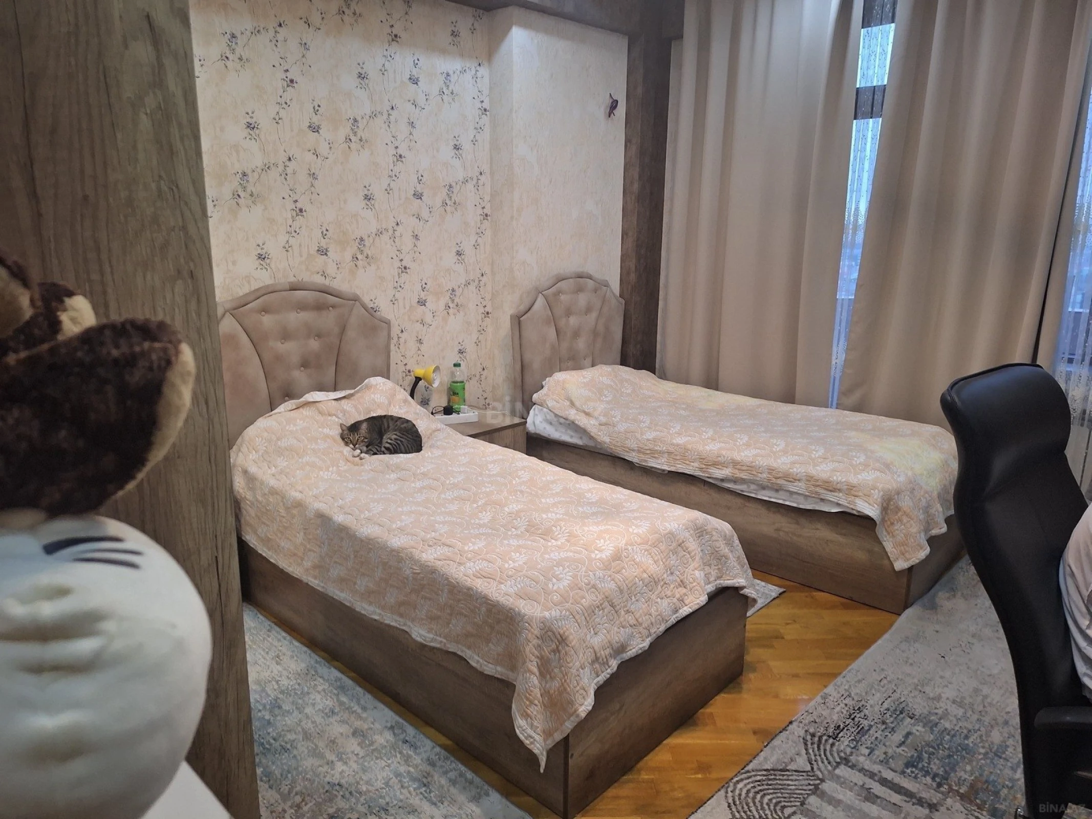 Satılır 3 otaqlı mənzil 125 m²