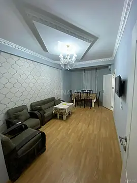 Kirayə verilir 2 otaqlı mənzil 65 m²